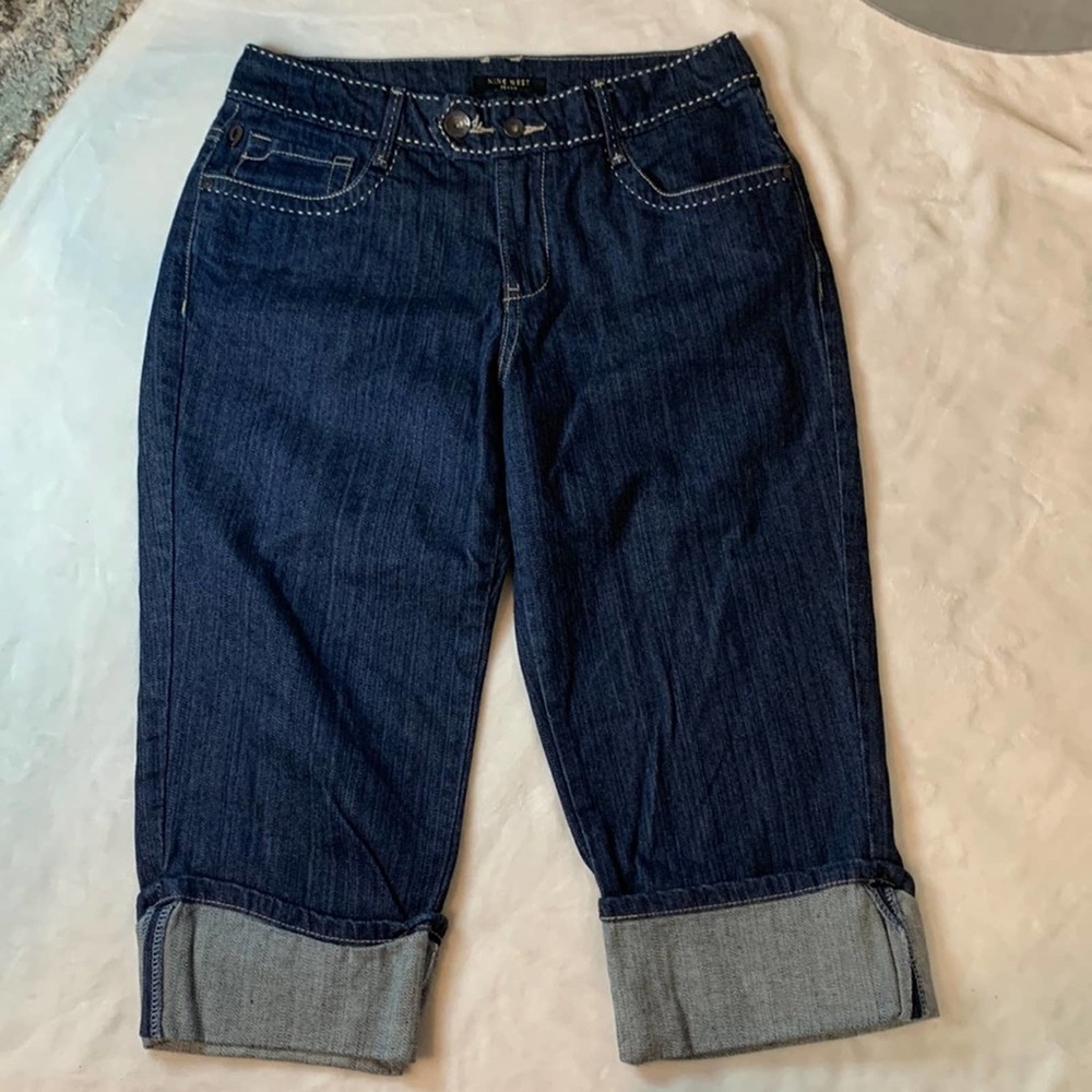 Nine West Dark Denim Capris. 4” cuffs. Size 6. Very detailed. NWOT